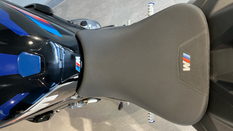 (23MY) BMW M1000 R